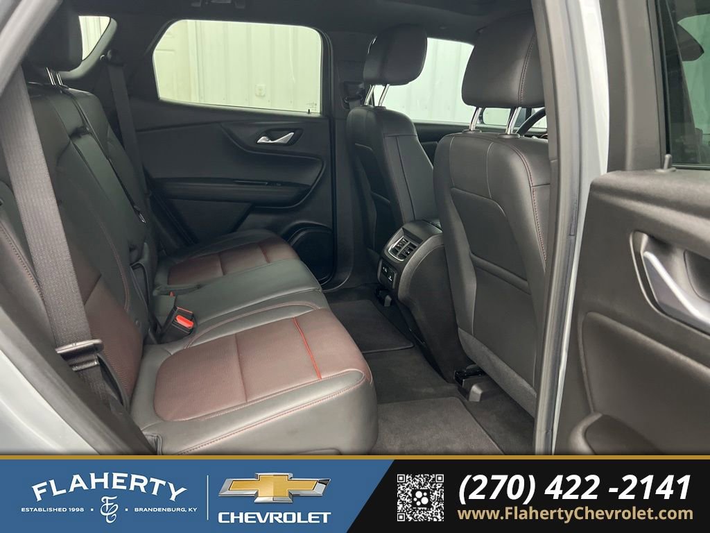 Used 2024 Chevrolet Blazer RS FWD image 12