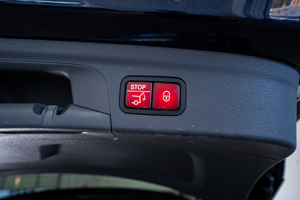 Used 2020 Mercedes-Benz GLE 350 4MATIC w/ Premium Package image 64