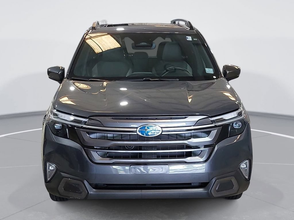 Used 2025 Subaru Forester Limited w/ Popular Package #1 AWD/4WD image 2