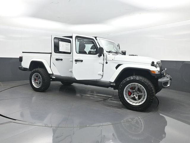 Used 2020 Jeep Gladiator Overland AWD/4WD image 39