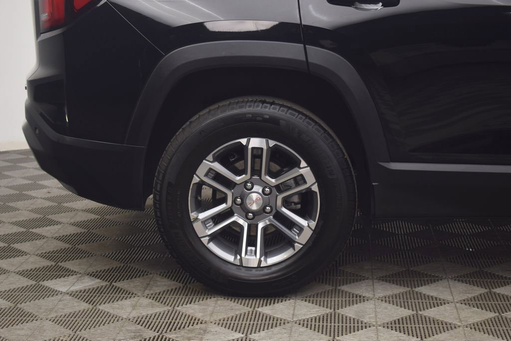 Used 2025 GMC Terrain Elevation image 28