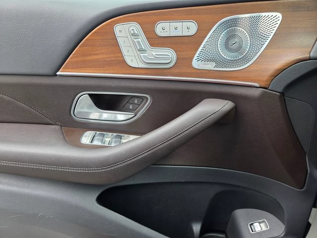 Used 2020 Mercedes-Benz GLS 450 4MATIC image 12