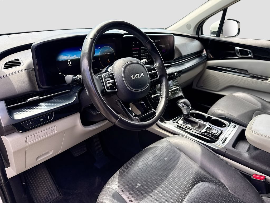 Used 2022 Kia Carnival SX Prestige FWD image 10