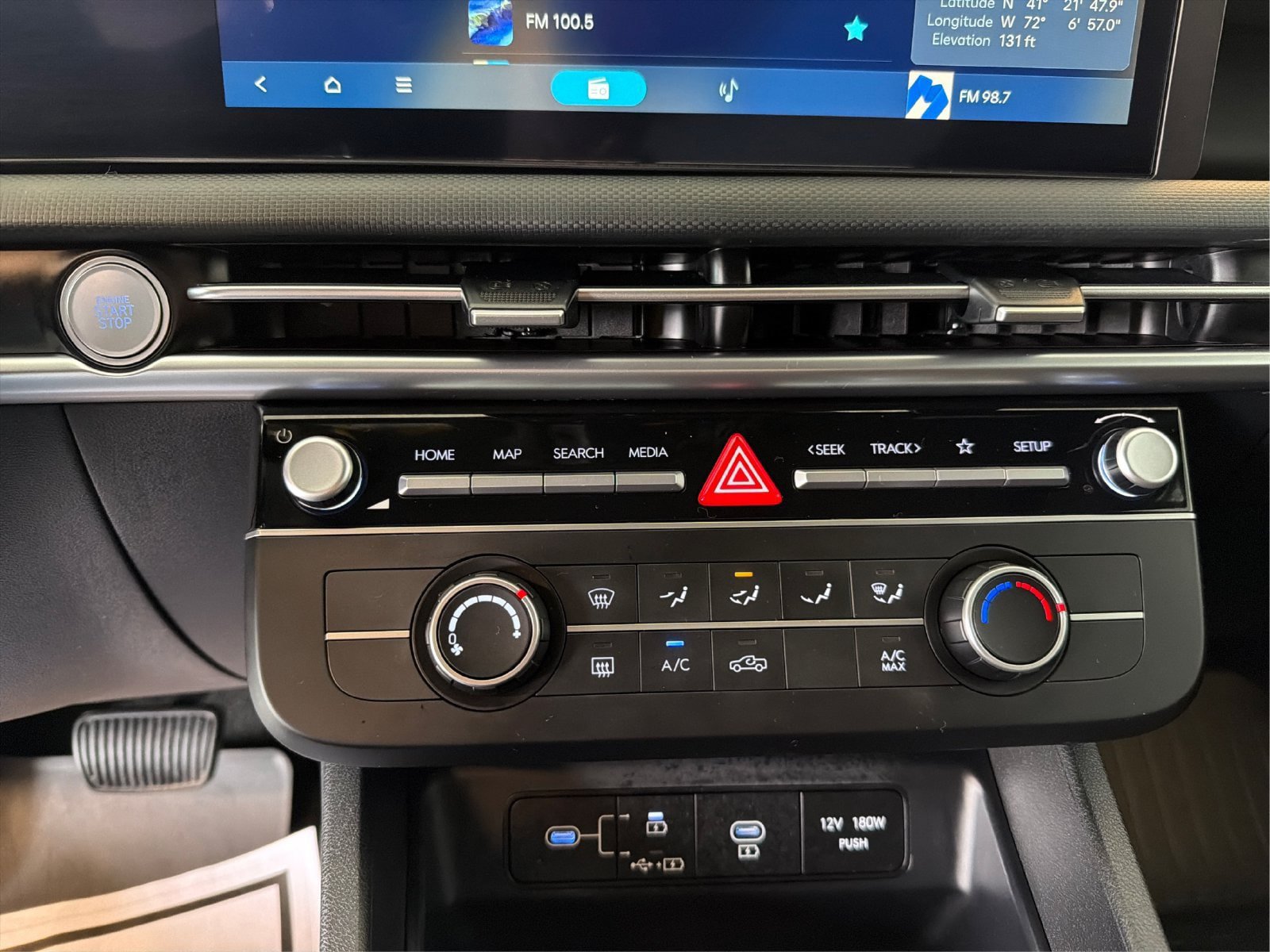Certified 2026 Hyundai Santa Cruz SE AWD/4WD image 27