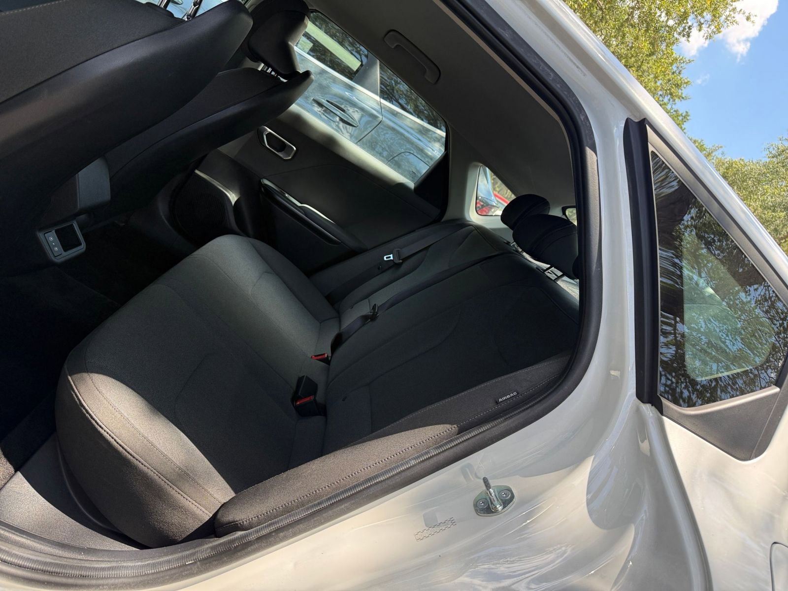 Used 2025 Kia K4 FWD image 23