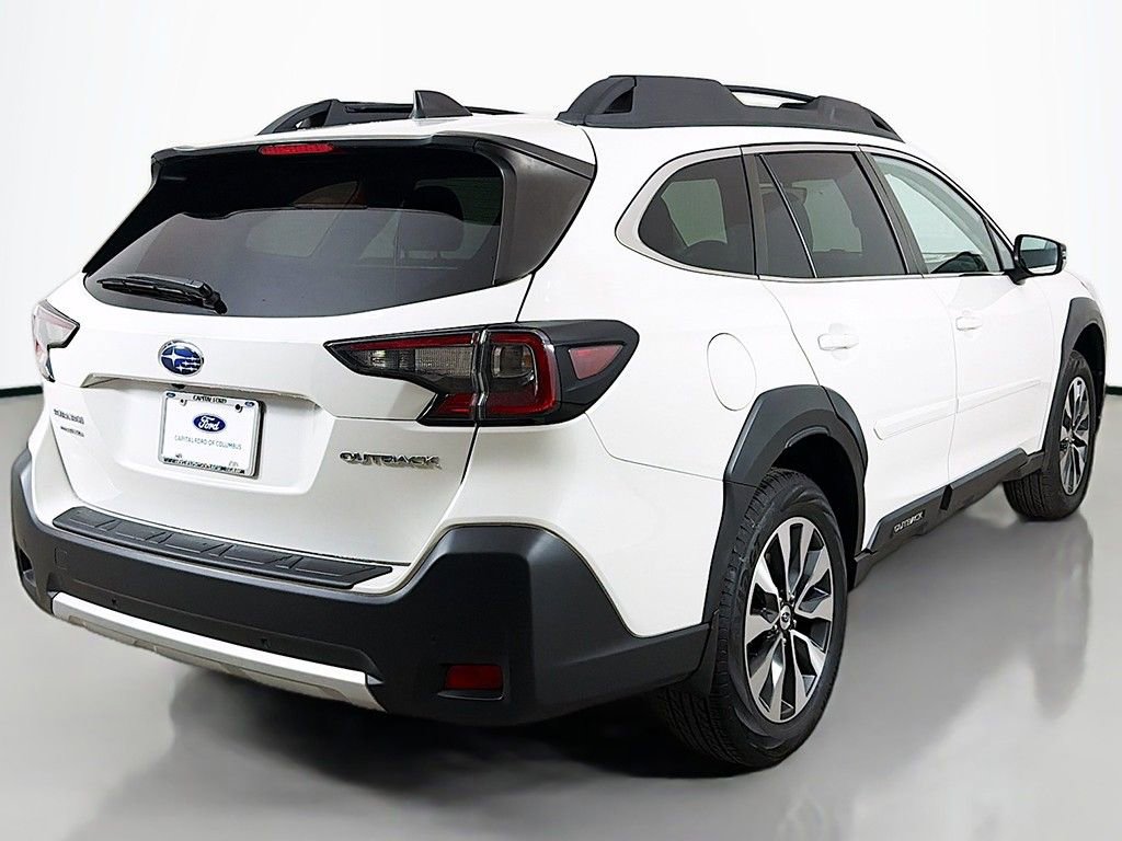 Used 2023 Subaru Outback Limited image 11