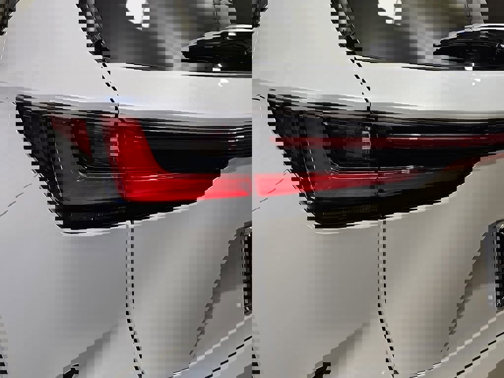 Used 2025 Lexus NX 350 AWD w/ Cold Area Package image 38