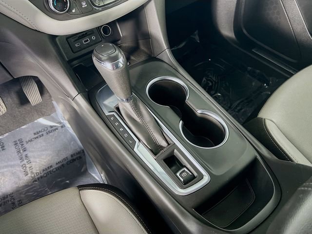 Used 2021 Chevrolet Equinox Premier FWD image 25