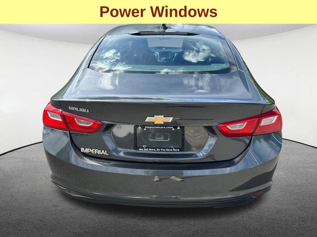 Used 2017 Chevrolet Malibu LS FWD image 9