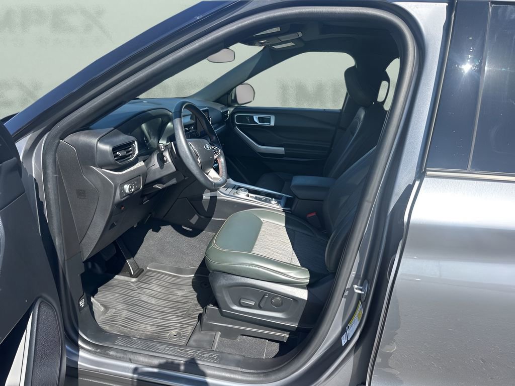 Used 2022 Ford Explorer Timberline AWD/4WD image 9