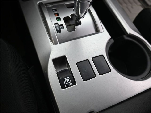 Used 2015 Toyota 4Runner SR5 image 31