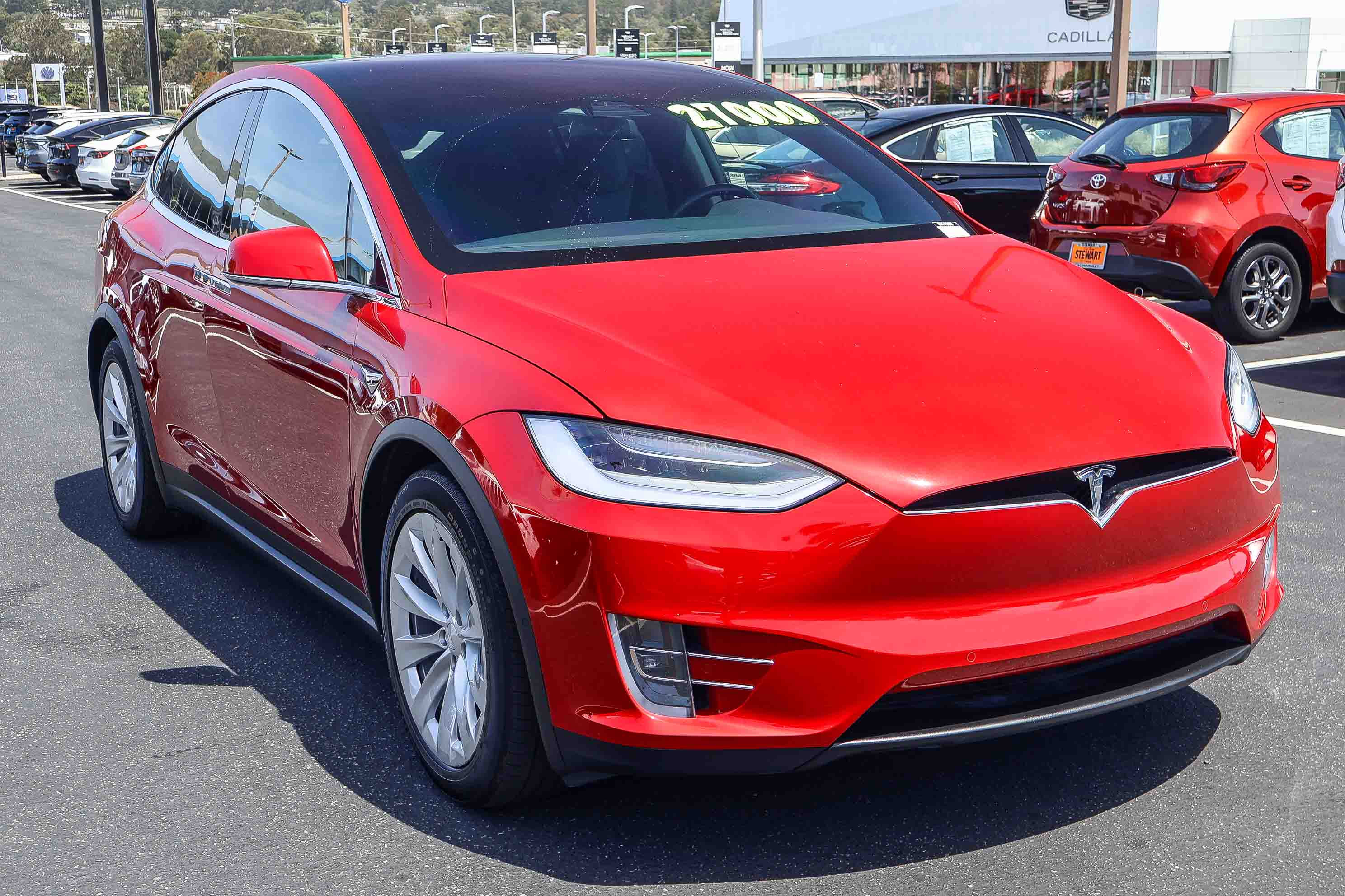 Used 2018 Tesla Model X 75D AWD/4WD image 18