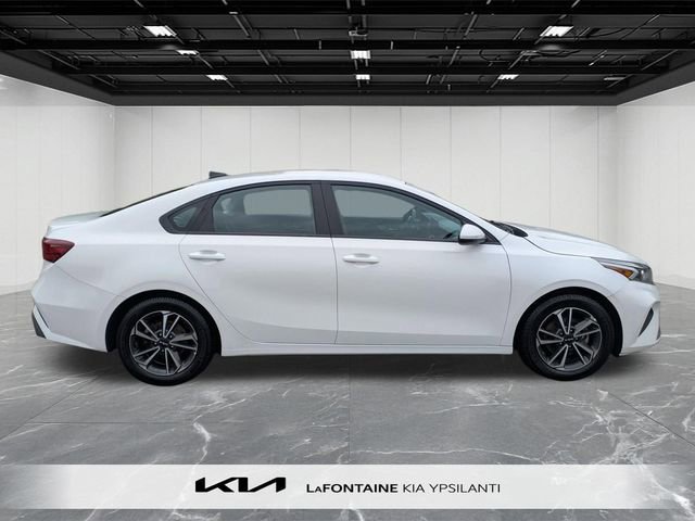 Used 2023 Kia Forte LXS FWD image 6