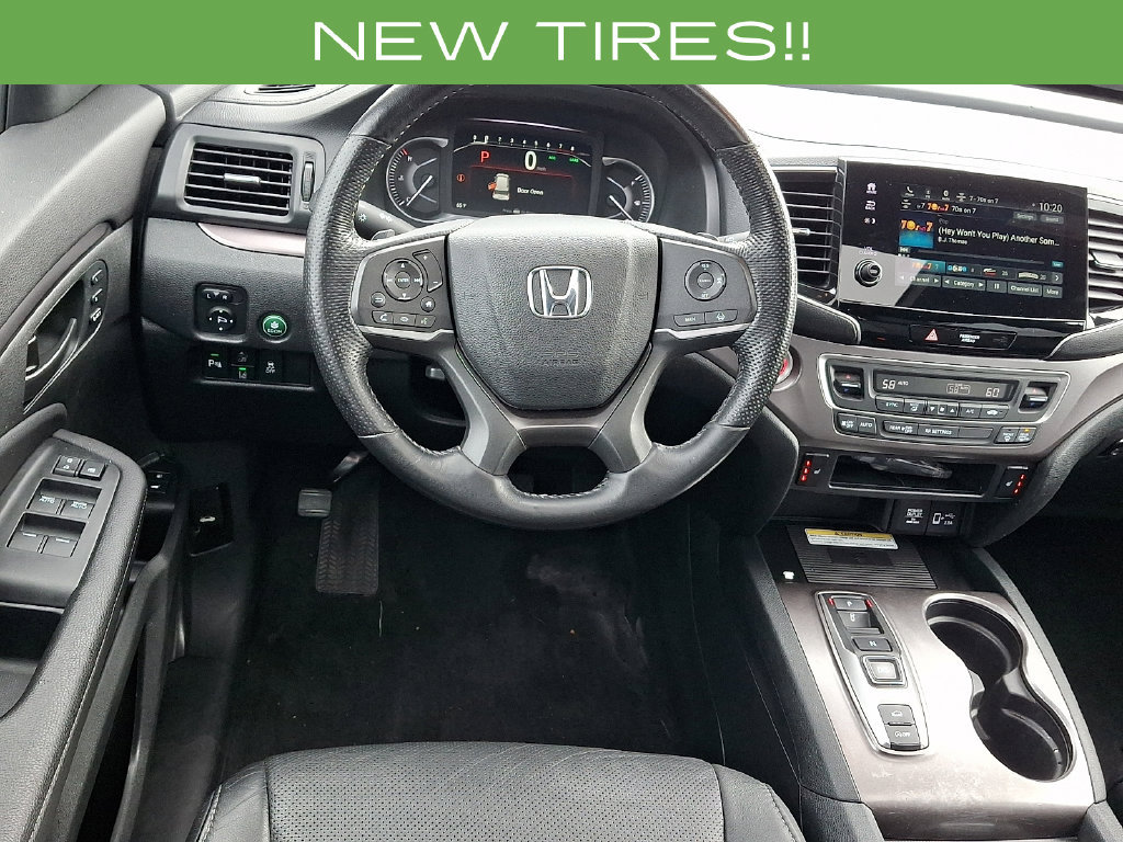 Used 2023 Honda Passport EX-L image 2