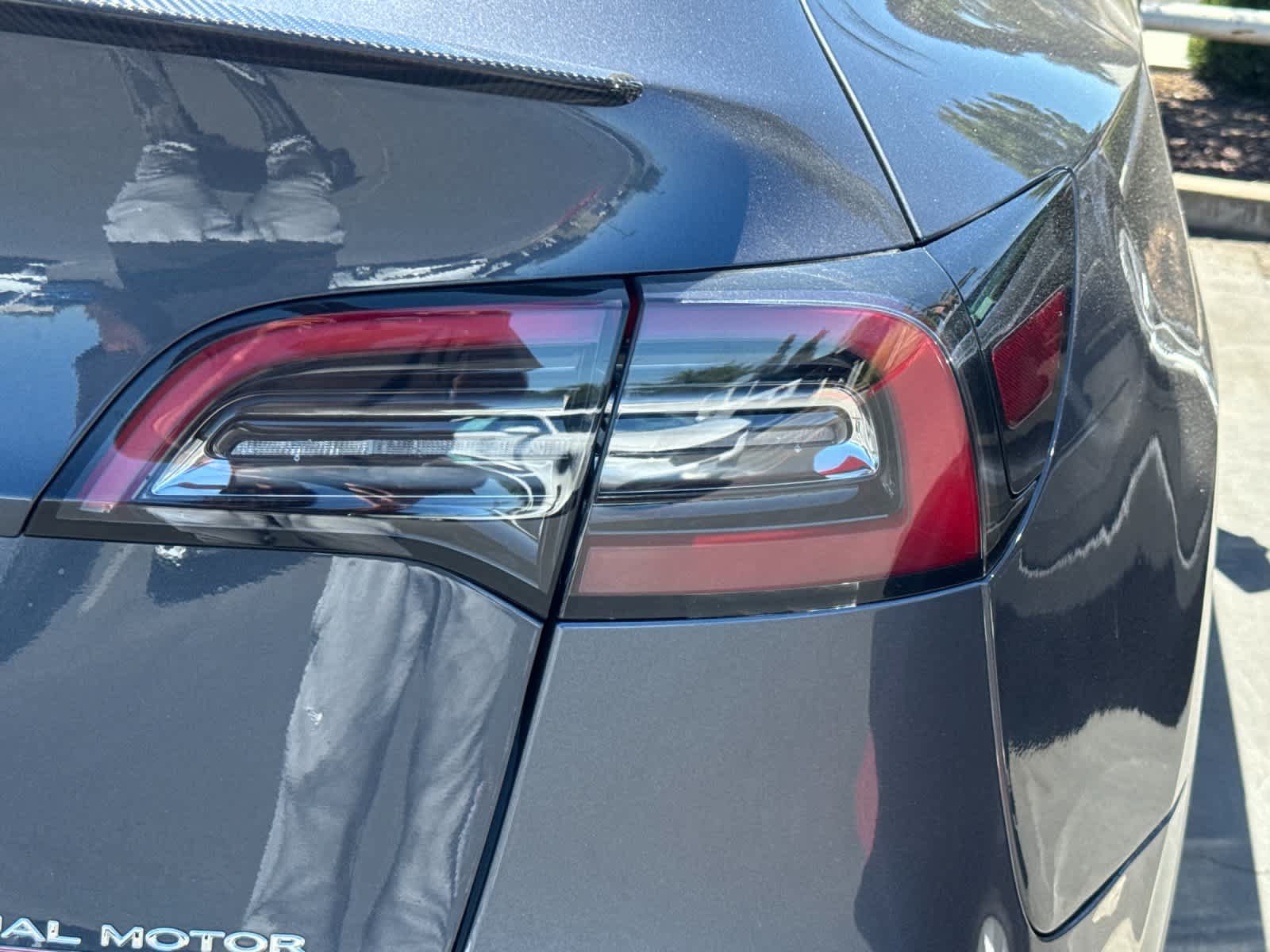Used 2022 Tesla Model Y Performance AWD/4WD image 22