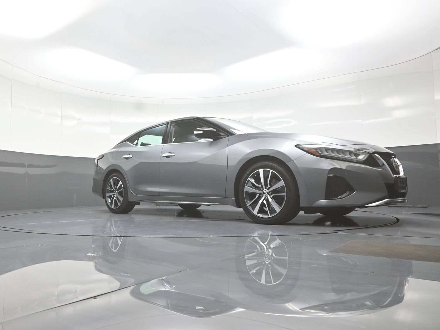 Used 2019 Nissan Maxima 3.5 SL w/ Floor Mat Group FWD image 9