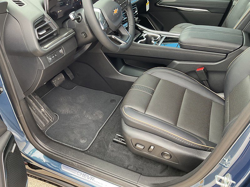New 2026 Chevrolet Traverse High Country FWD image 13