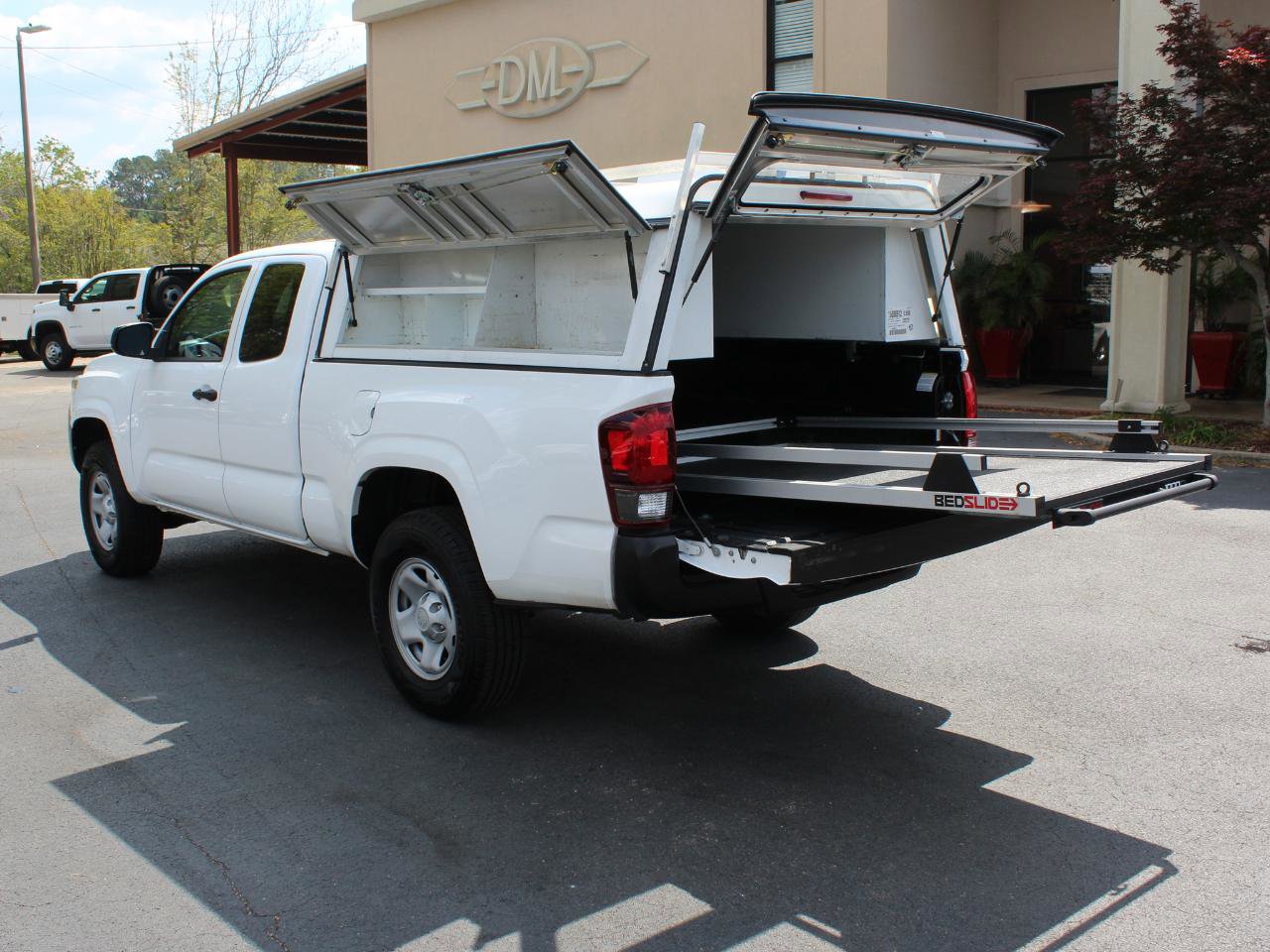 Used 2022 Toyota Tacoma SR RWD image 16