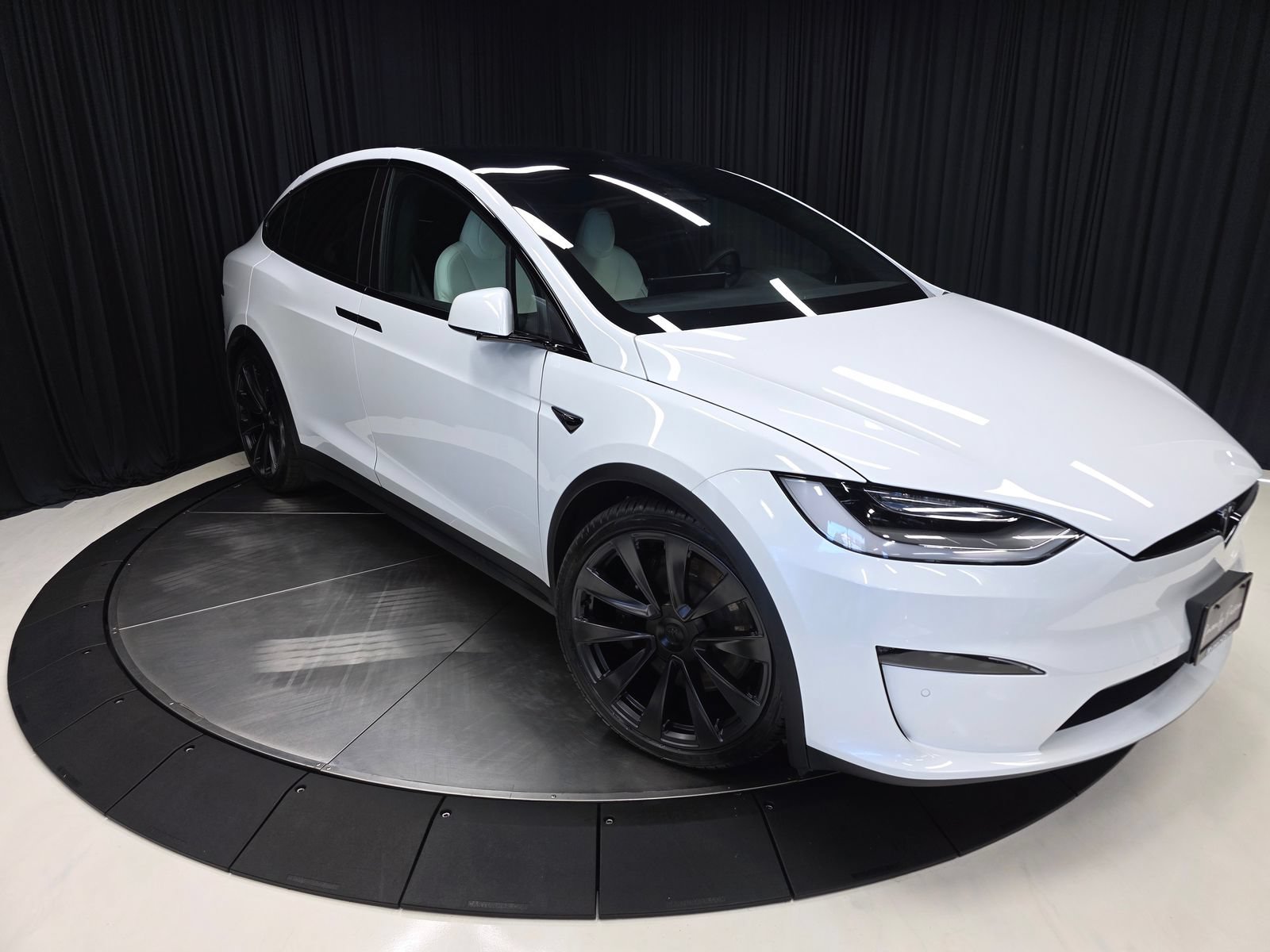 Used 2022 Tesla Model X Plaid AWD/4WD image 68