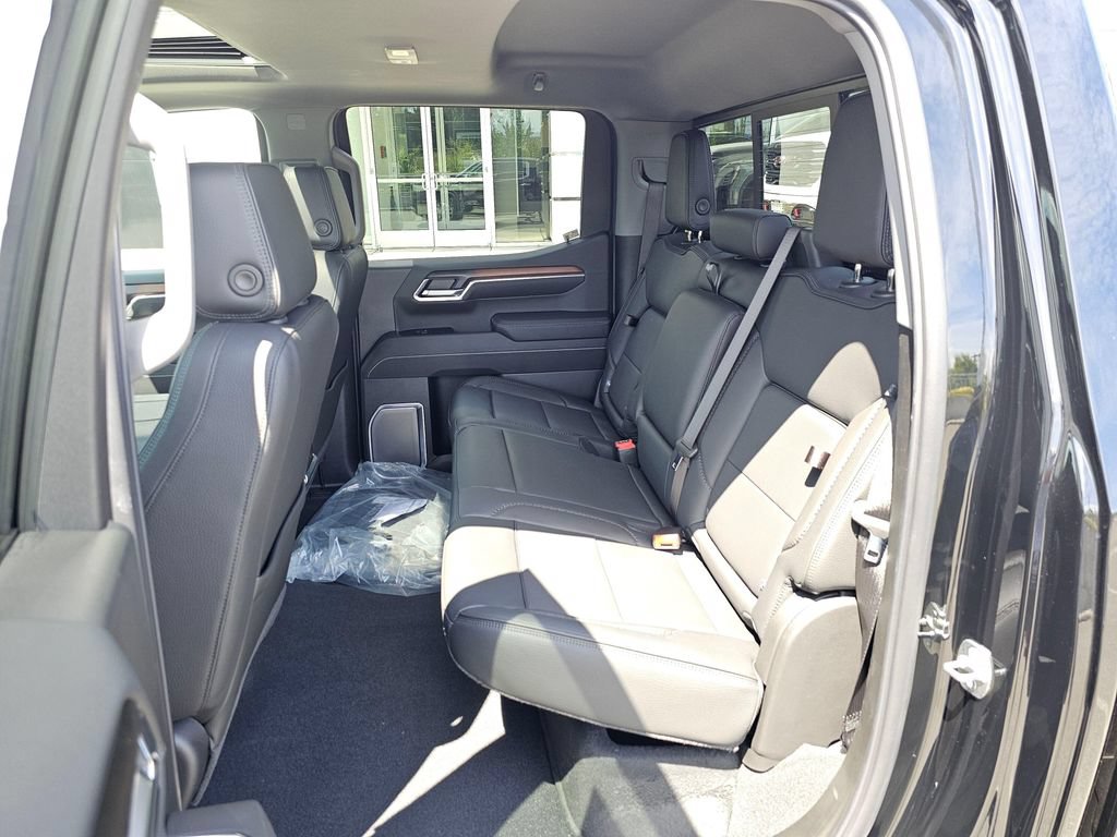 New 2026 GMC Sierra 1500 Denali w/ Denali Reserve Package AWD/4WD image 17