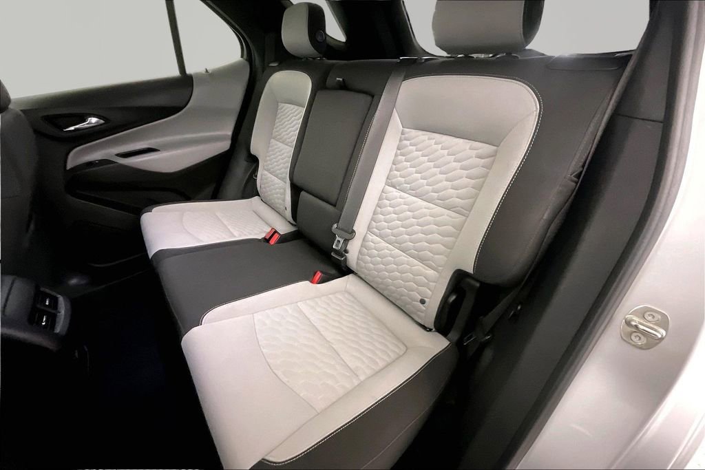 Used 2018 Chevrolet Equinox LT AWD/4WD image 18