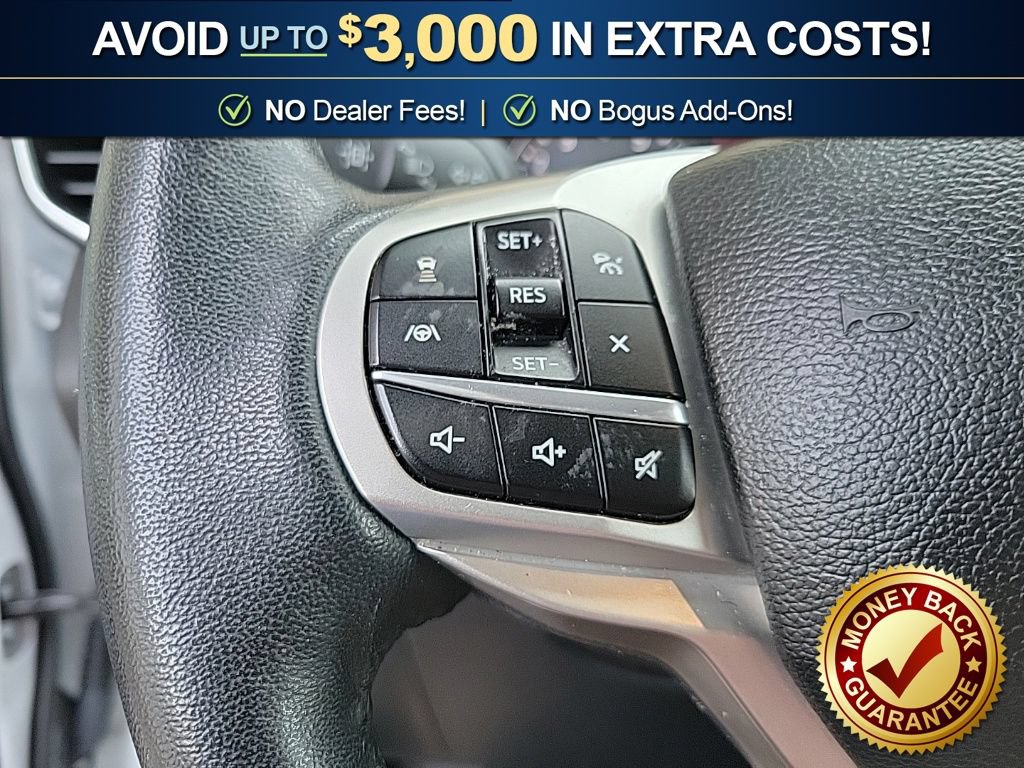 Used 2023 Ford Explorer Limited w/ Equipment Group 301A AWD/4WD image 30