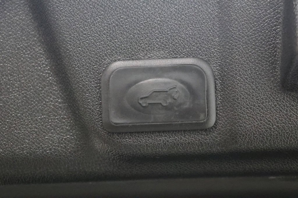 Used 2016 Buick Enclave Leather AWD/4WD image 51