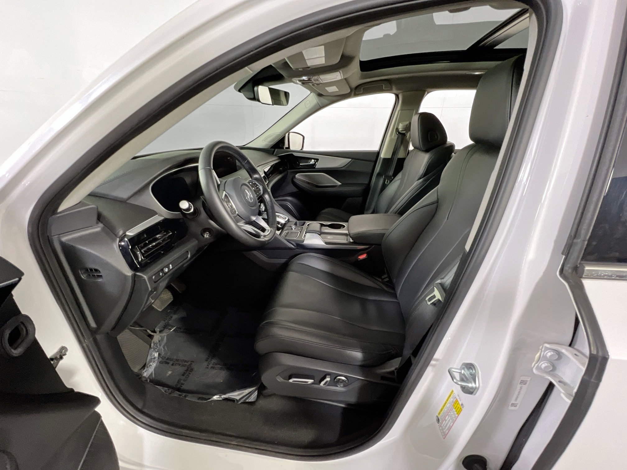 Used 2023 Acura MDX SH-AWD image 20