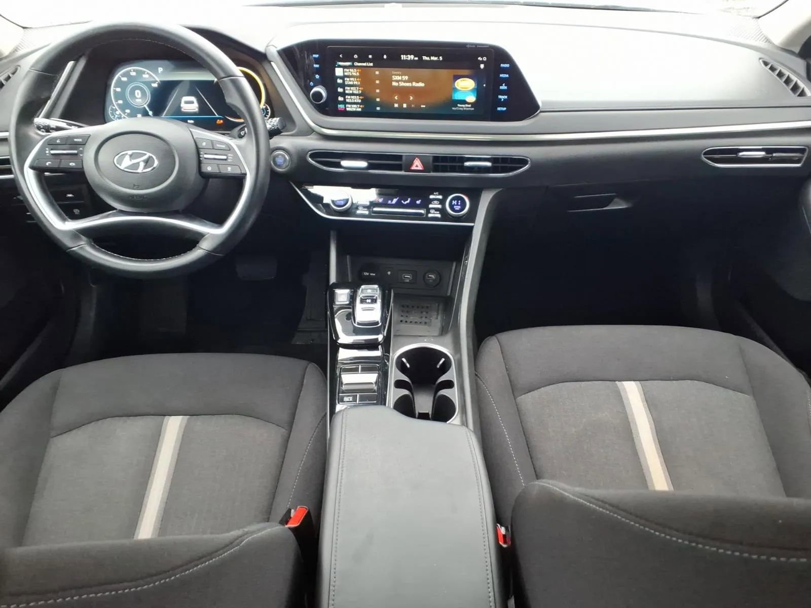Used 2023 Hyundai Sonata SEL w/ Convenience Package FWD image 18