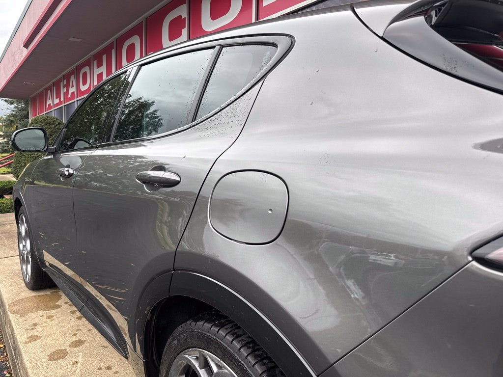 Used 2024 Alfa Romeo Tonale Veloce AWD/4WD image 13