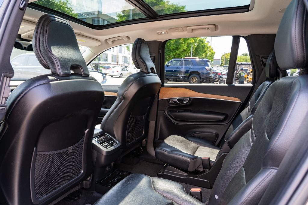 Used 2023 Volvo XC90 B6 Plus AWD/4WD image 25