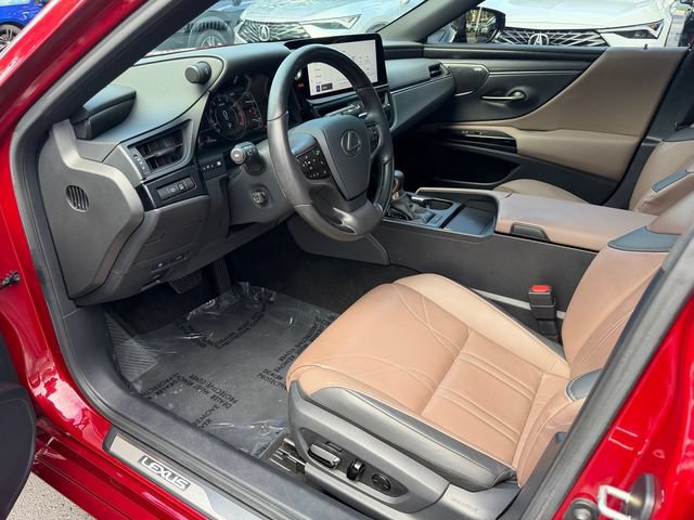 Used 2025 Lexus ES 350 Ultra Luxury w/ Accessory Package (Z2) FWD image 10