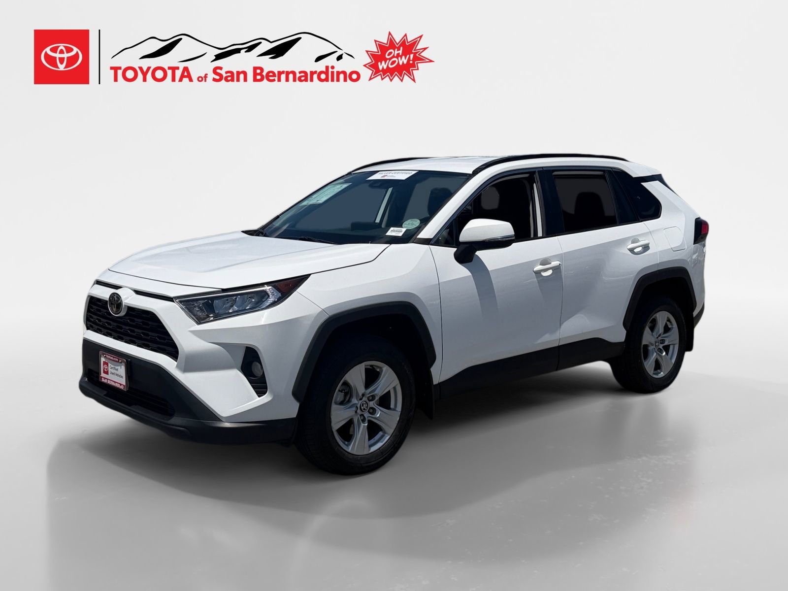 Certified 2021 Toyota RAV4 XLE FWD image 1