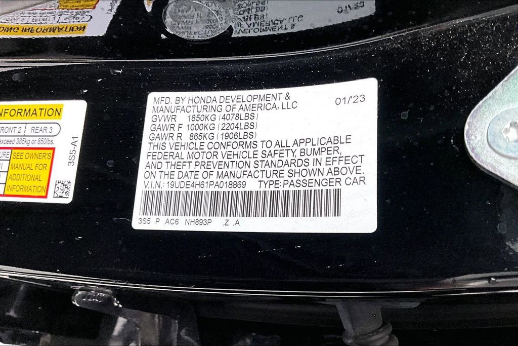 Used 2023 Acura Integra A-Spec image 16