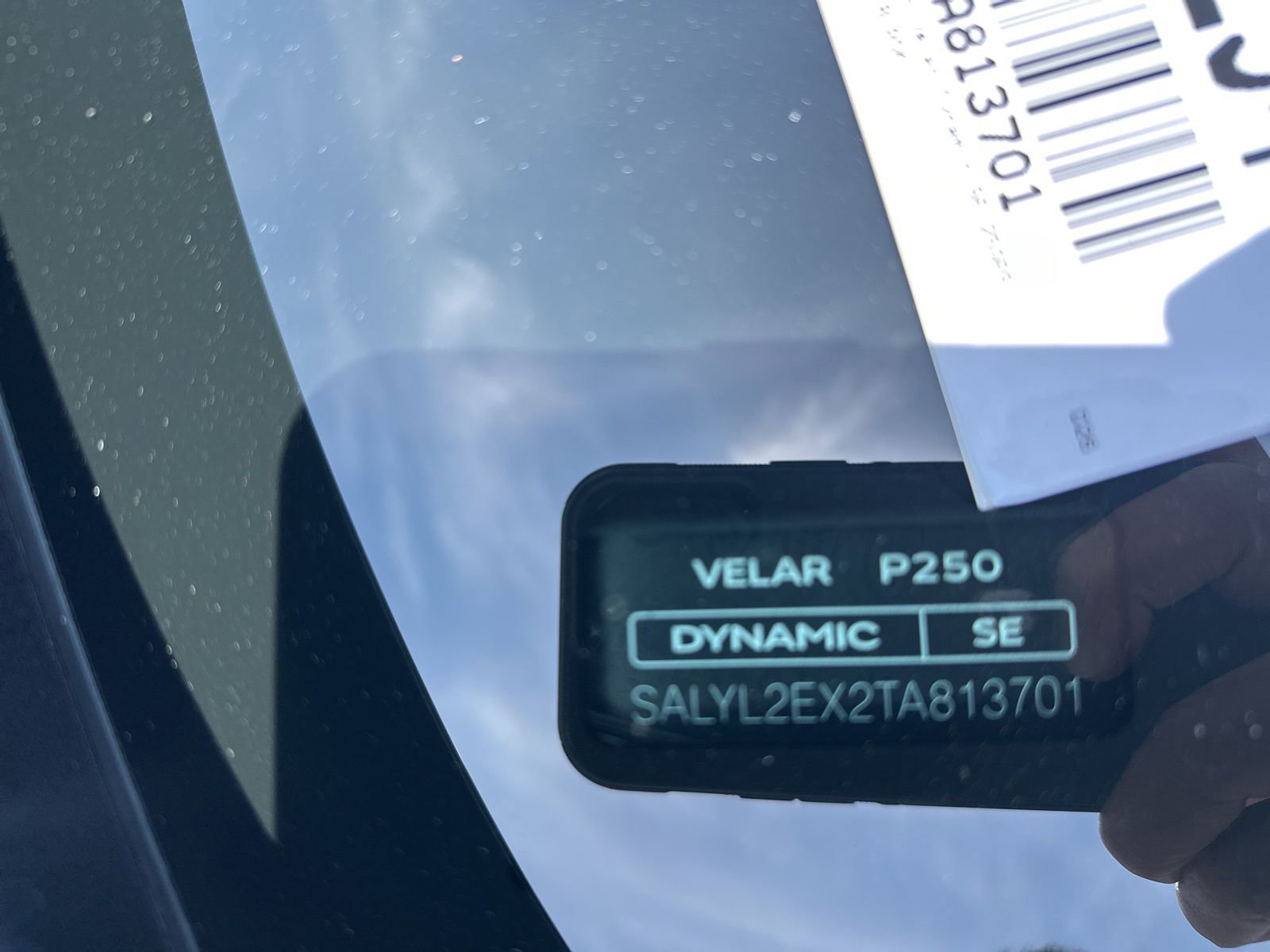 Certified 2026 Land Rover Range Rover Velar Dynamic SE image 6