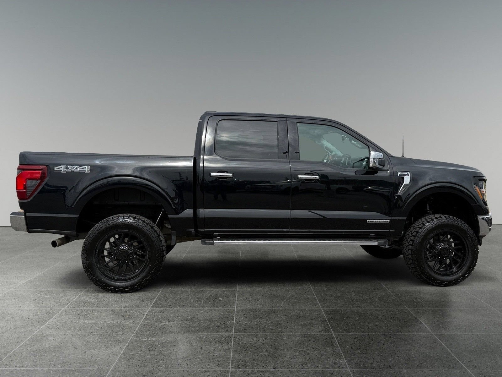 Used 2024 Ford F150 XLT w/ Equipment Group 302A MID AWD/4WD image 8