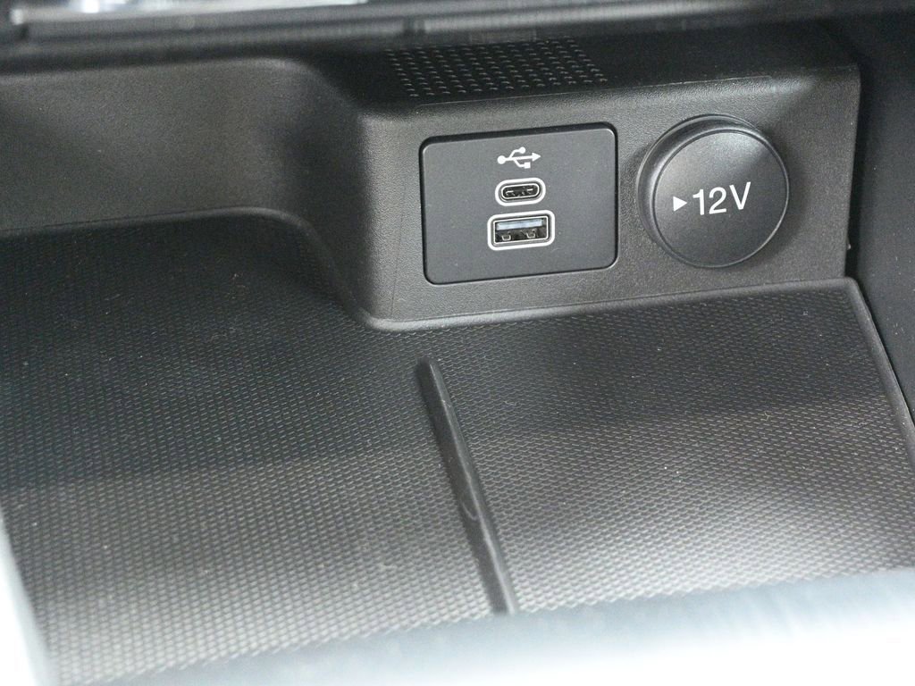 New 2025 Ford Escape ST-Line w/ Equipment Group 301A image 17