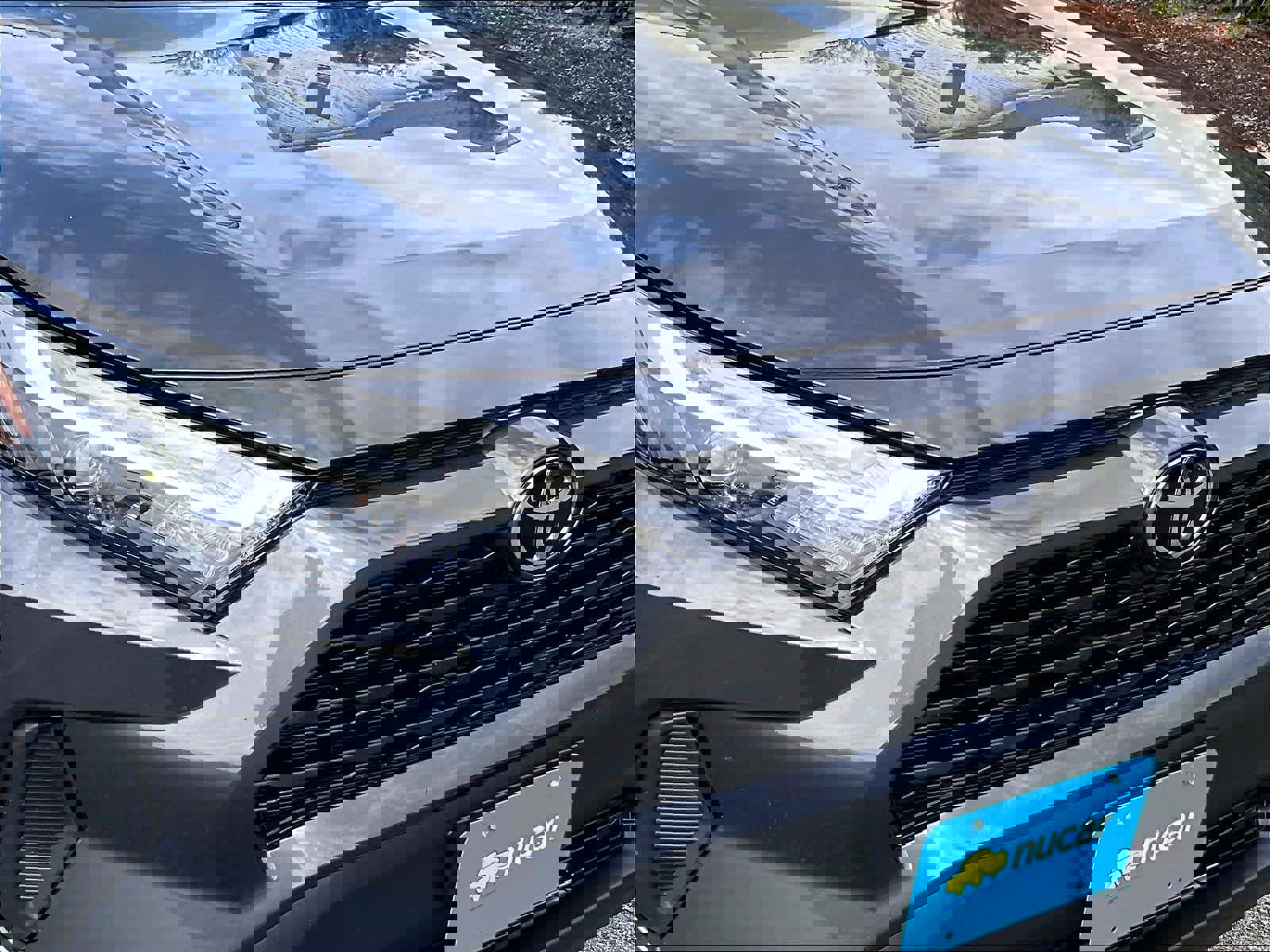 Used 2025 Toyota RAV4 LE image 32