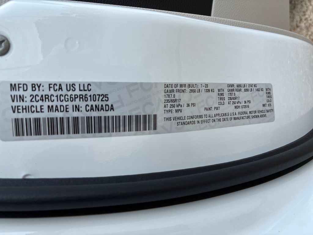Used 2023 Chrysler Voyager LX FWD image 29