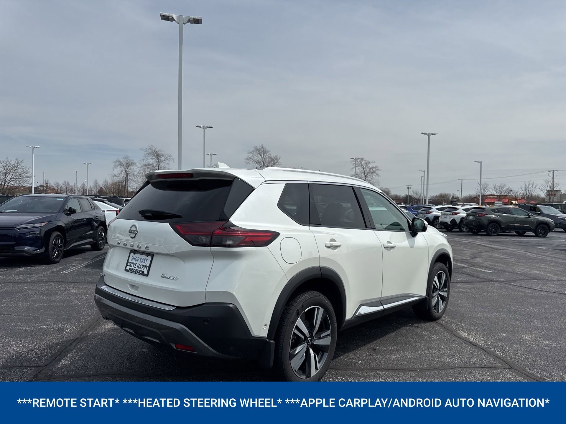 Used 2023 Nissan Rogue SL w/ SL Premium Package image 7