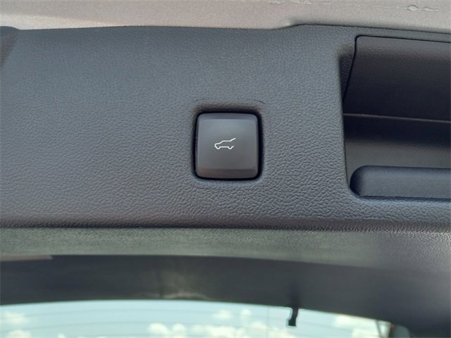 Used 2023 Ford Escape Platinum image 12