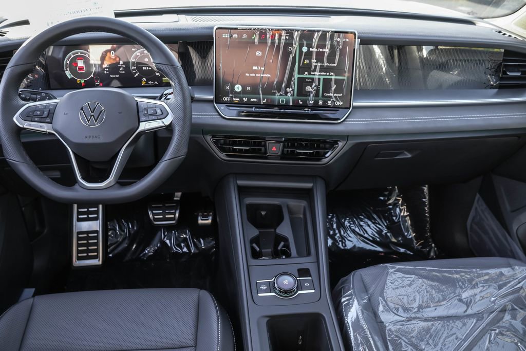 New 2026 Volkswagen Tiguan SE R-Line image 34