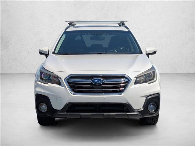 Used 2019 Subaru Outback 3.6R Touring w/ Popular Package #3A AWD/4WD image 2
