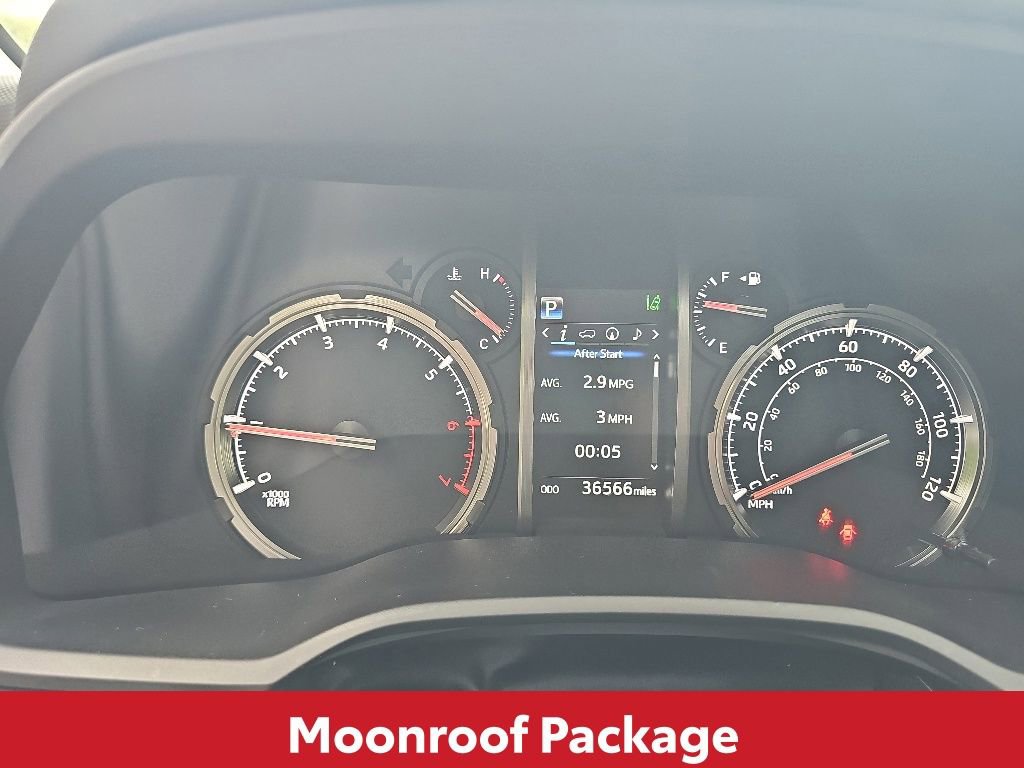 Used 2023 Toyota 4Runner TRD Off-Road Premium w/ Moonroof Package AWD/4WD image 18