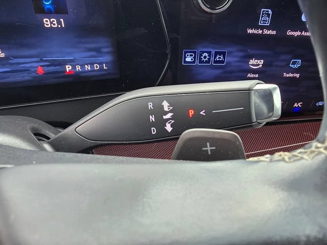 Used 2024 Chevrolet Traverse Z71 AWD/4WD image 18