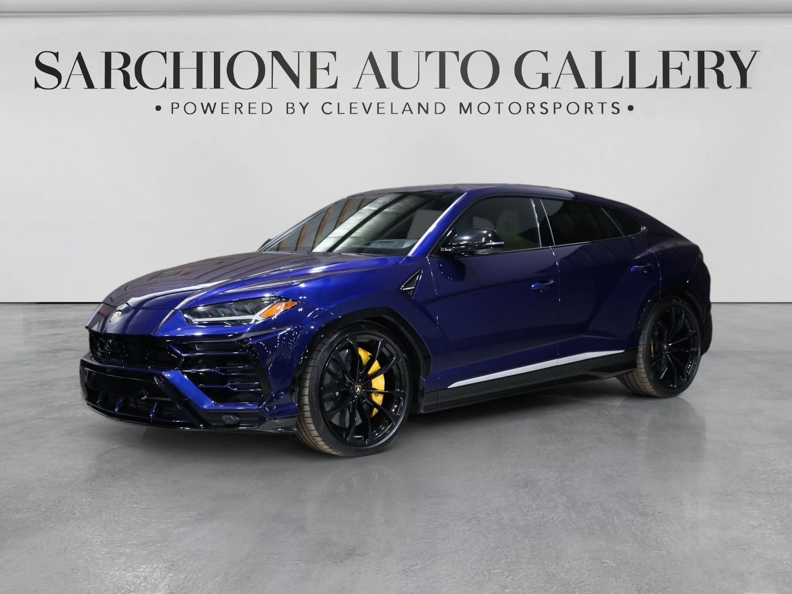 Used 2019 Lamborghini Urus AWD/4WD image 23