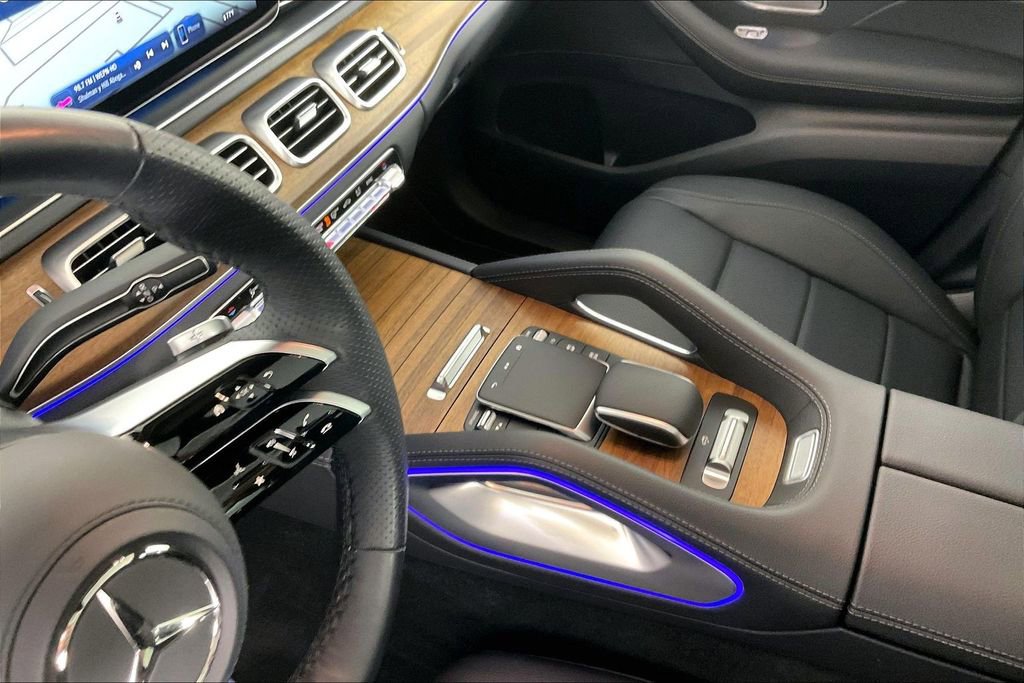 New 2025 Mercedes-Benz GLS 450 4MATIC image 8
