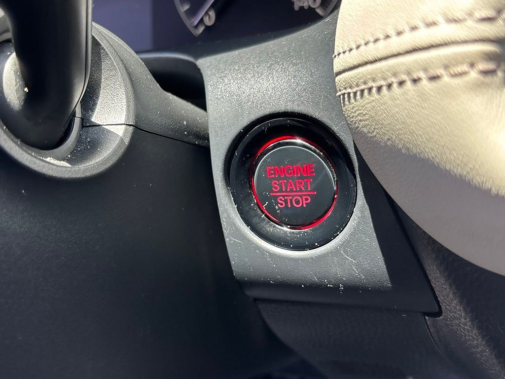 Used 2024 Honda HR-V LX image 17