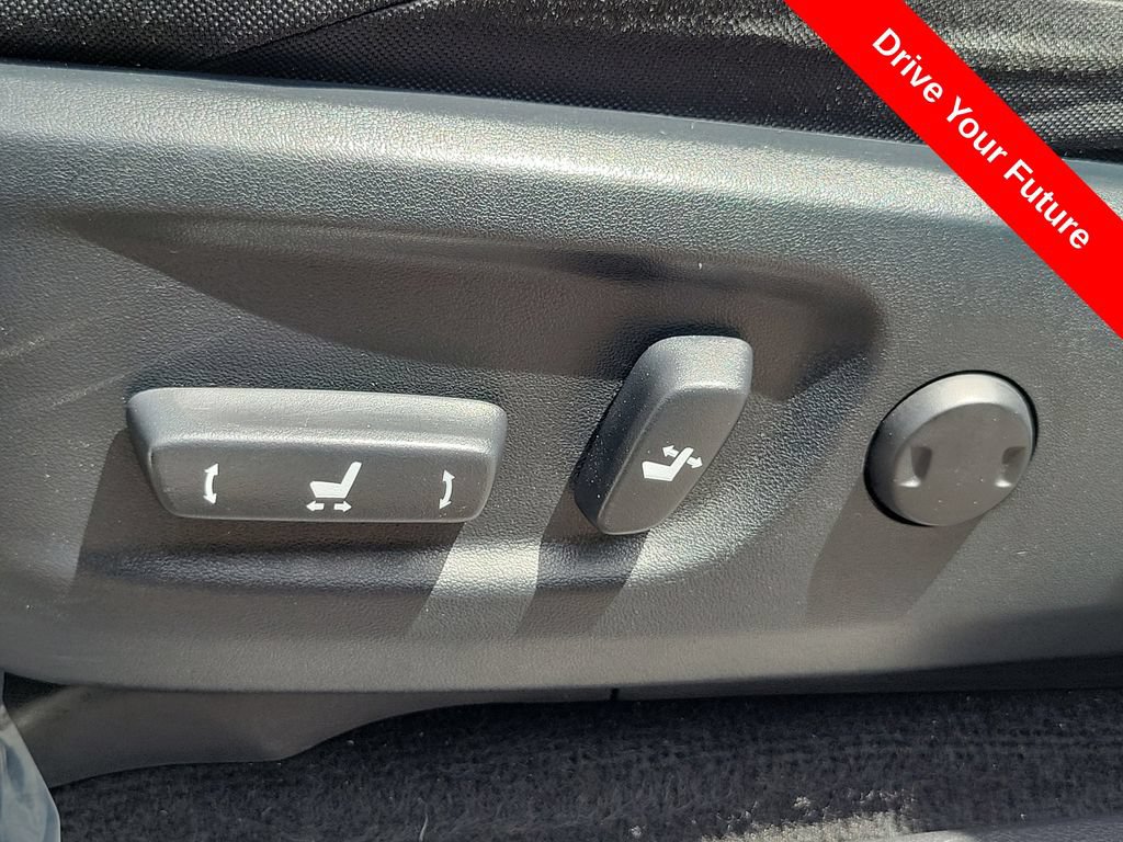 Used 2022 Toyota 4Runner TRD Off-Road AWD/4WD image 18