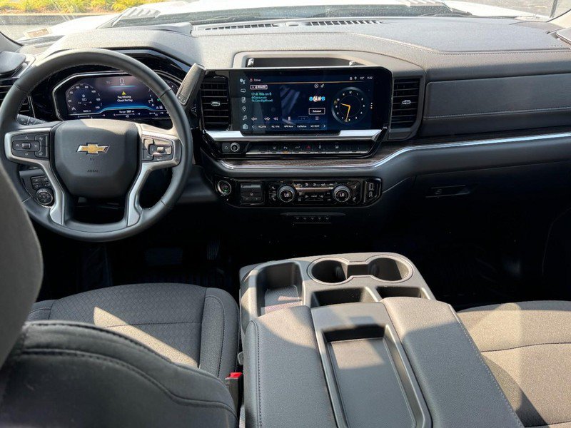 Used 2024 Chevrolet Silverado 2500 LT w/ All Star Edition AWD/4WD image 11